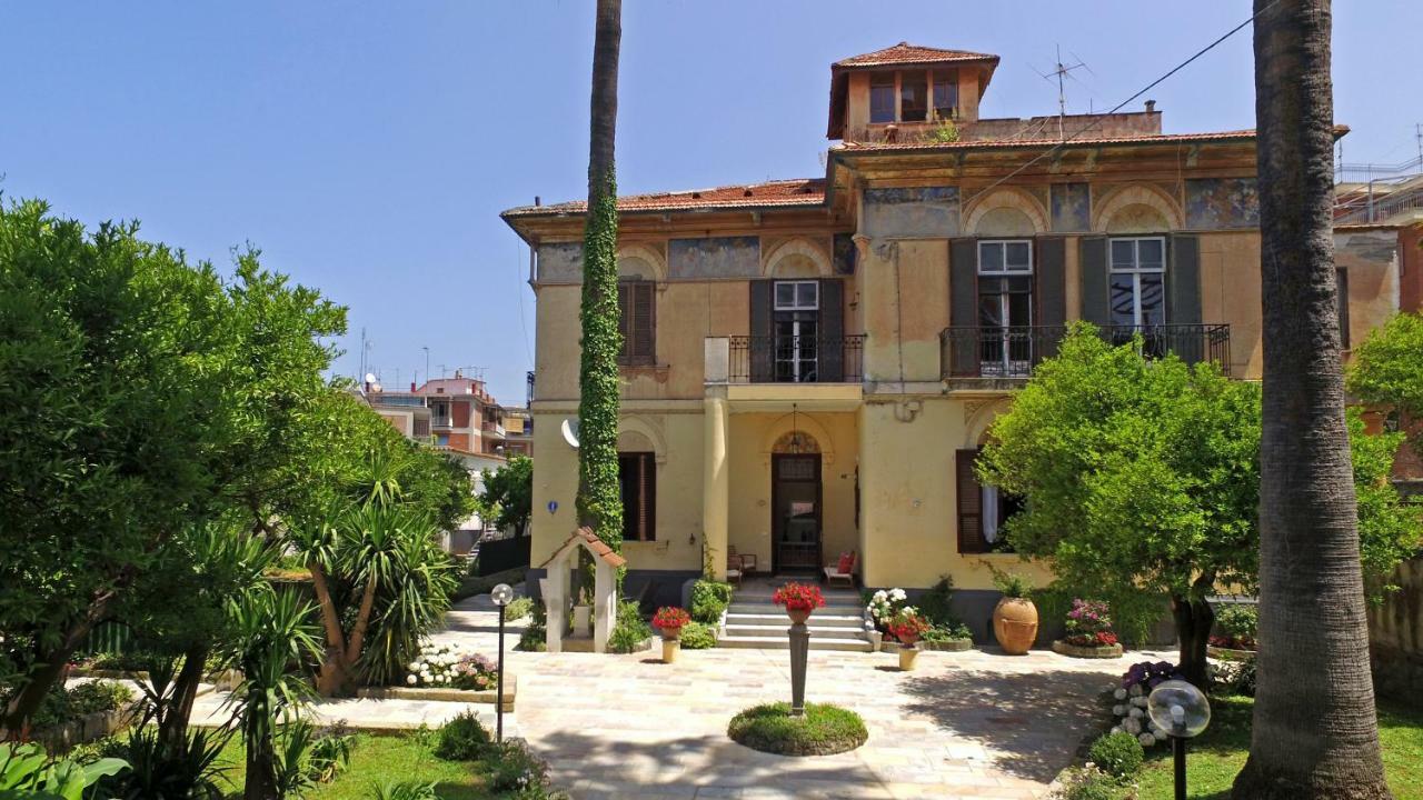 Villa Elide Віко-Екуенсе Екстер'єр фото