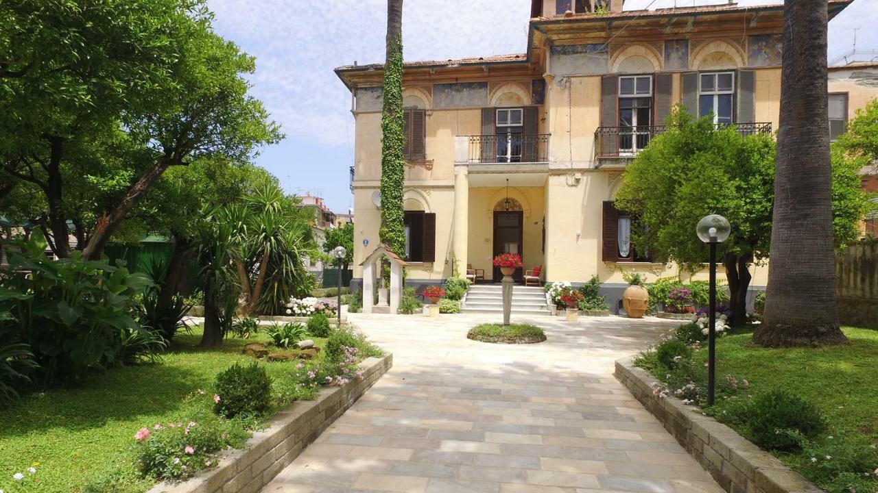 Villa Elide Віко-Екуенсе Екстер'єр фото